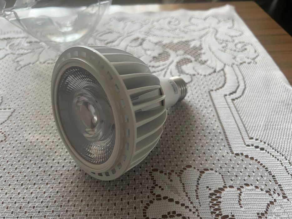 Tuba wraz z żarówką LED Spotlight 4000lm
