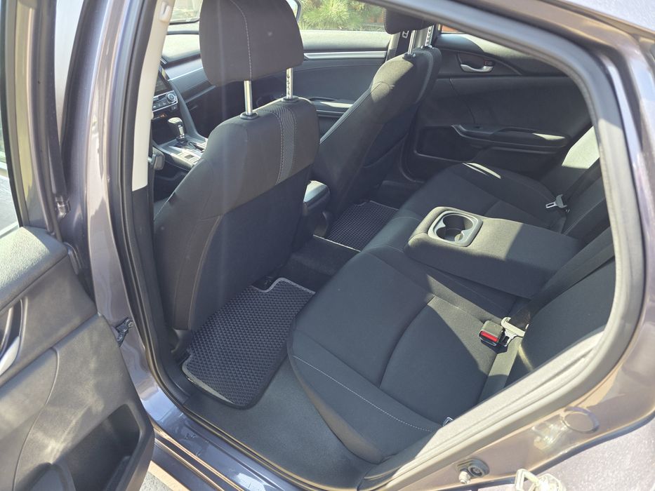 Продам хонда сивик 2017г.