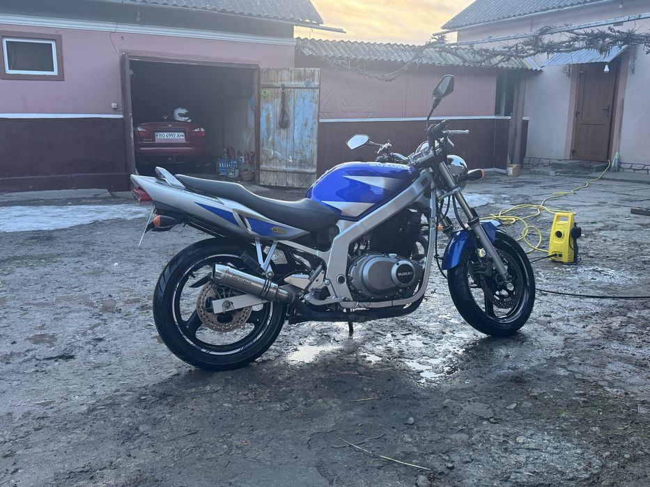 Suzuki gs 500