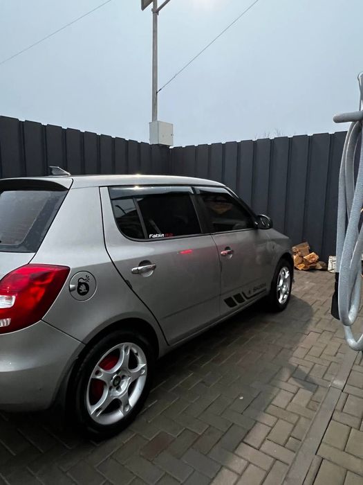 Skoda FABIA 2010 в рідній фарбі!