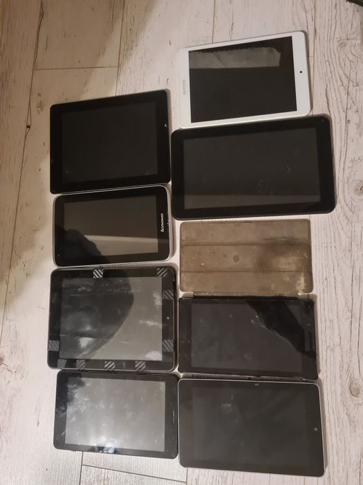 Tablety uzywane na części