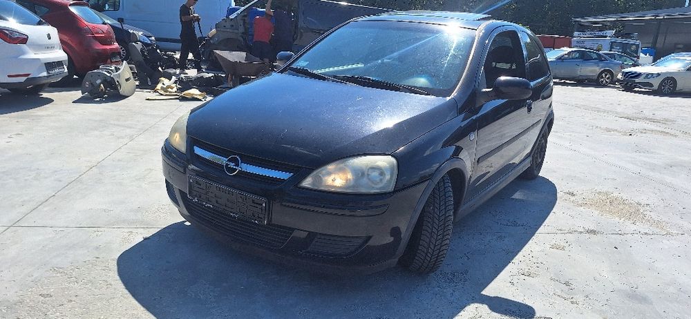 Cały Opel Corsa C na części Z20R maska blotniki drzwi wysyłka