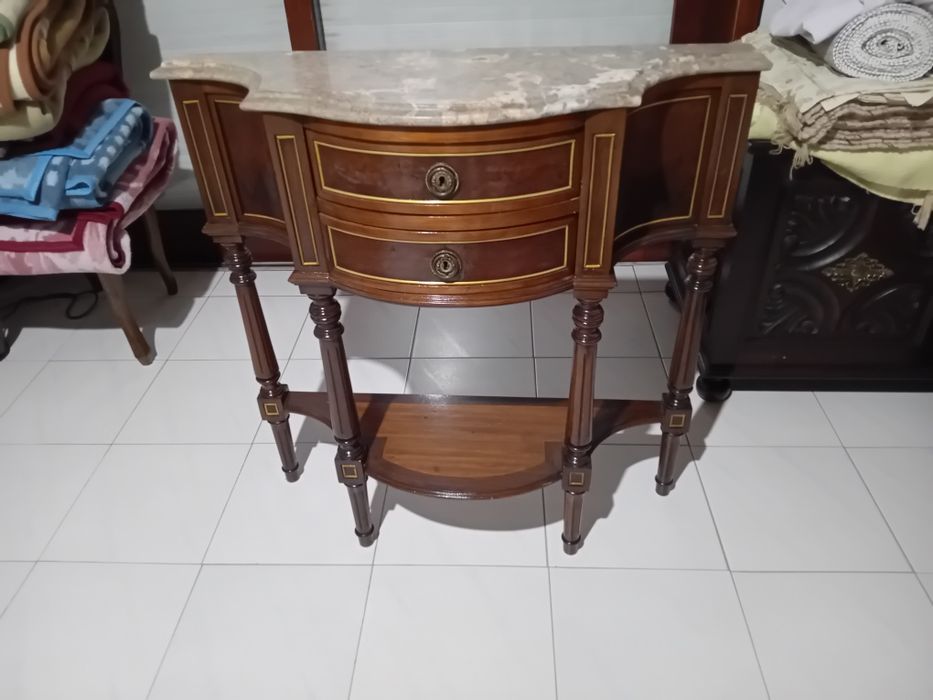 Móvel Credência - Mármore