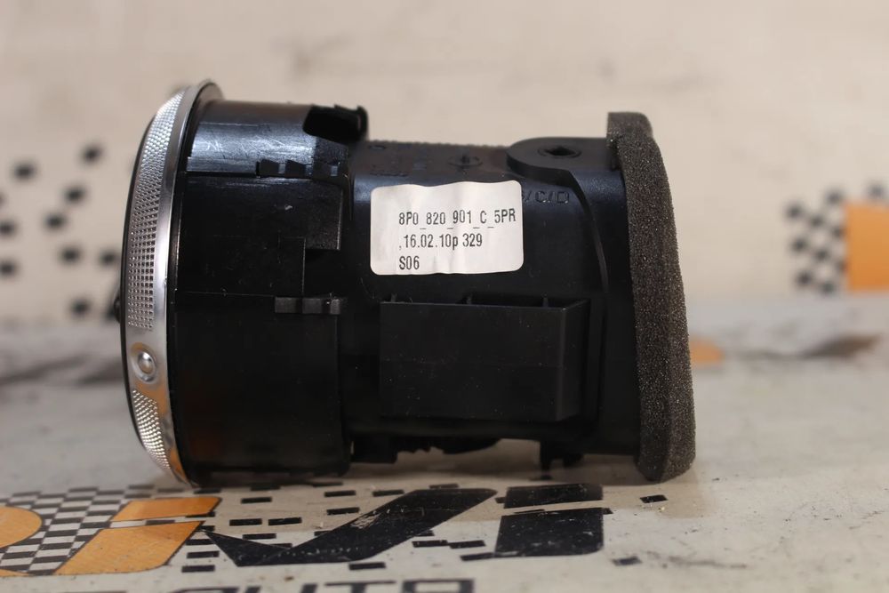 Difusor / saída de ar AUDI A3 (8P1)