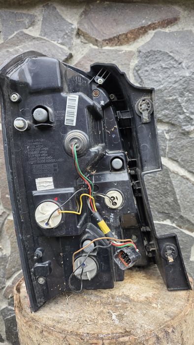 Санг йонг рекстон W задній ліхтар. РАБОЧИЙ