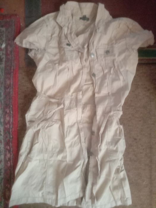 Віддам речі жіночі