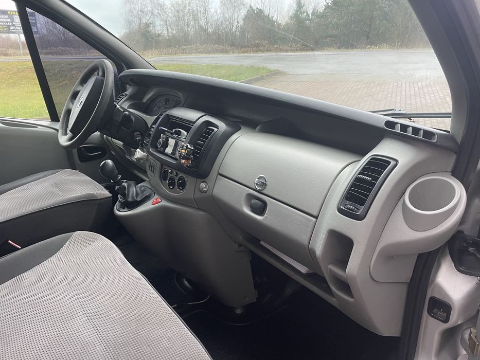 Nissan Primastar 2.5 dCi 140 (2004)