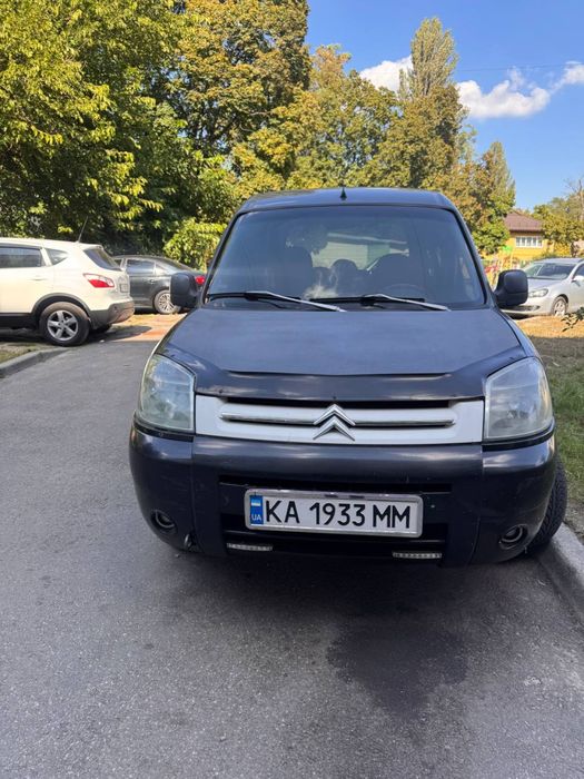 Продам авто Citroen Berlingo