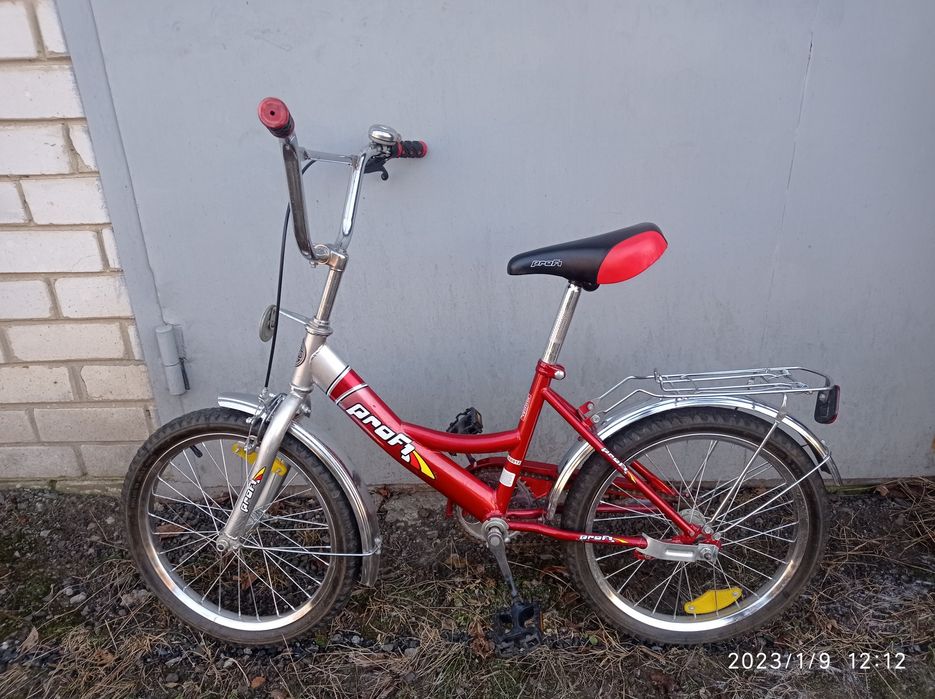 Детский велосипед 18" PROF1 модели похожей на Y18311, Y18102 Y18103