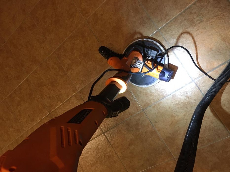 Шліф машинка жираф Evolution r225dws 710W