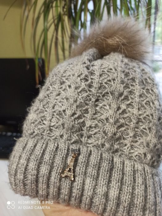 Зимняя шапочка для девочки