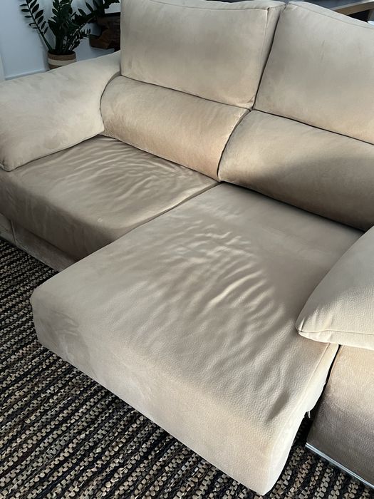 Sofá com assentos extensíveis
