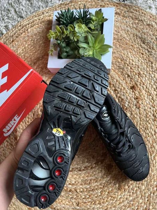 Nike_Air _Max_TN_Plus_Black_ Rozmiar.43