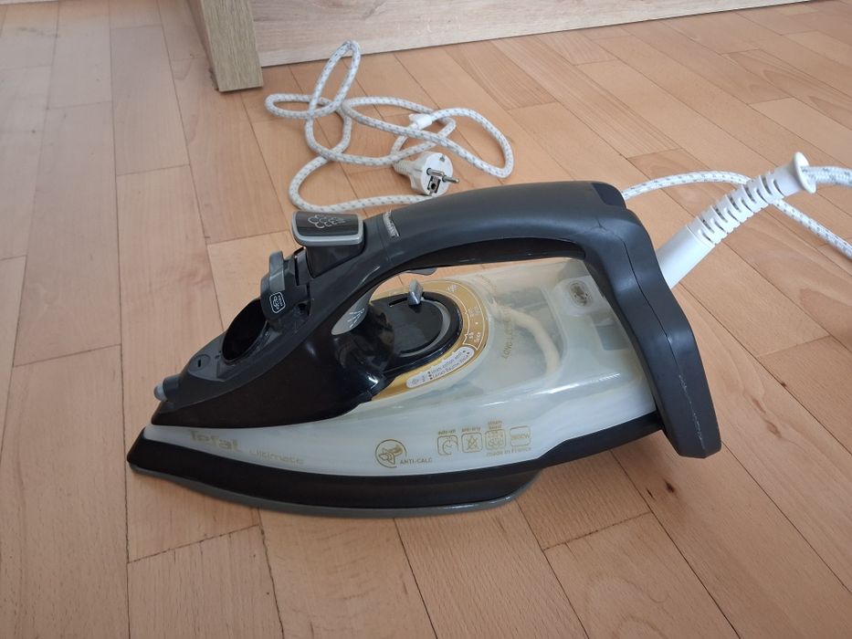 Żelazko TEFAL Ultimate FV9747