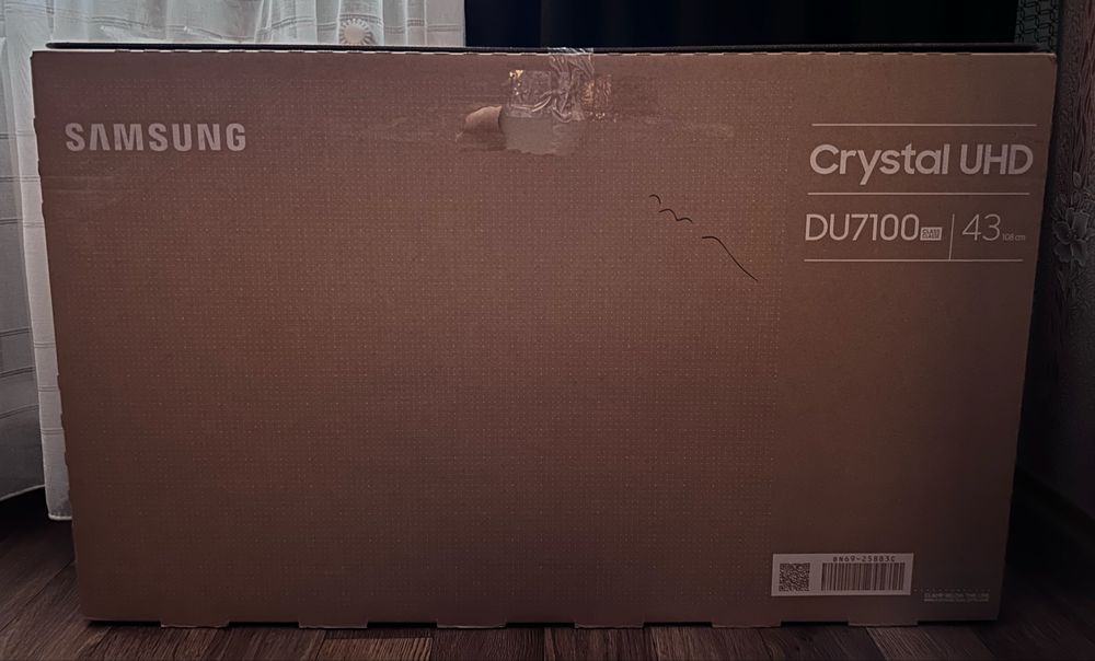 Телевізор Samsung 43” Crystal UHD 4K DU7100