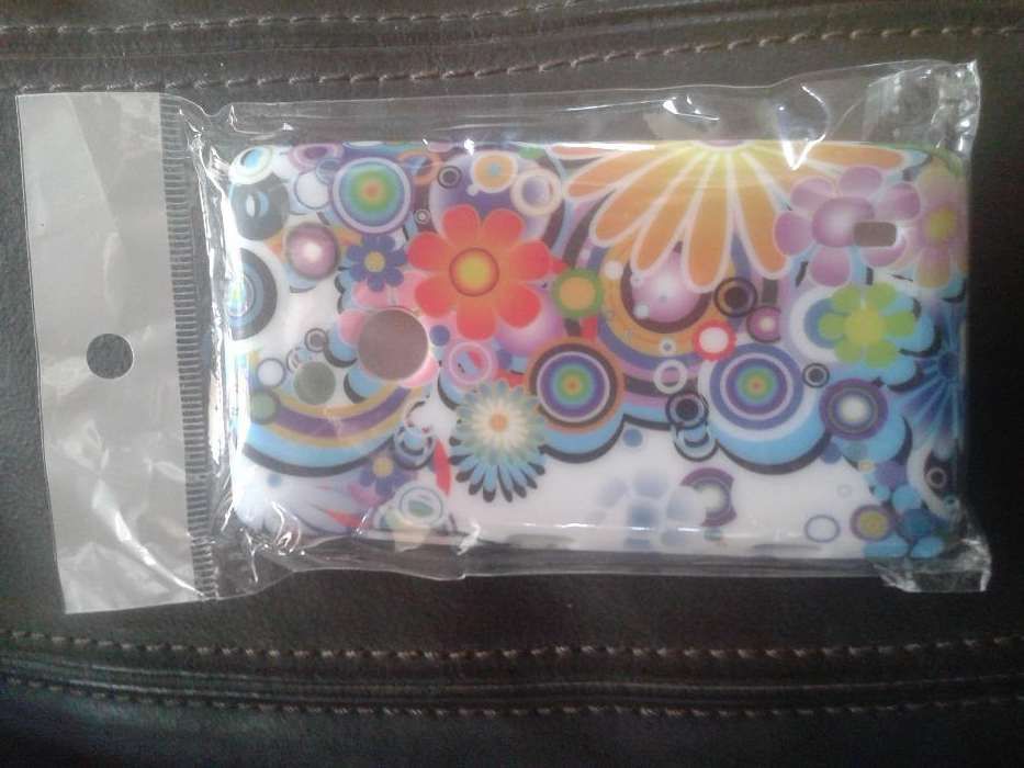 Capa Nokia Lumia 520/525