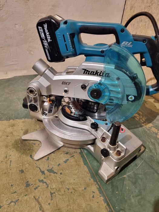 Makita DLS 600 ukośnica akumulatorowa z baterią 5ah