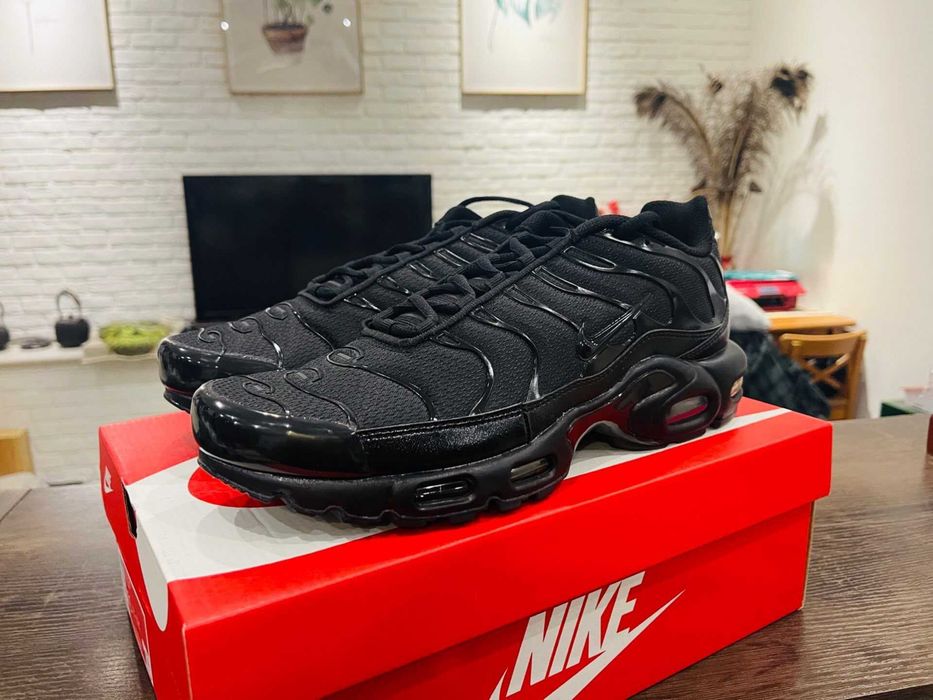 Air Max TN Plus Black R.38