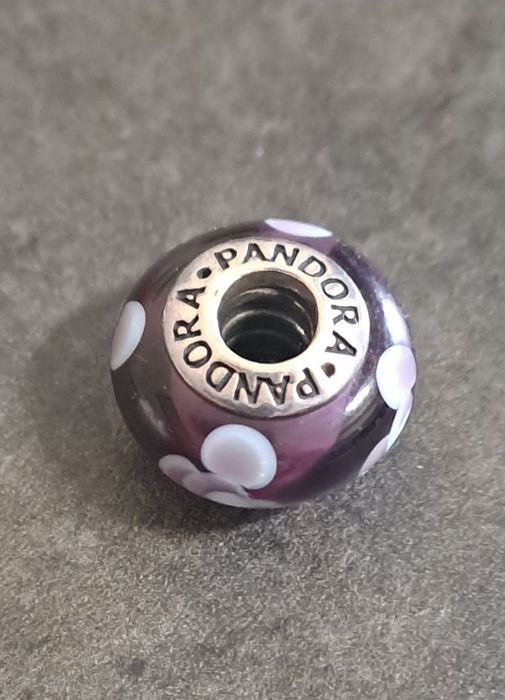 Contas Pandora em Murano Lilás e Murano Verde, em Prata 925, NOVAS
Perfeita para adicion