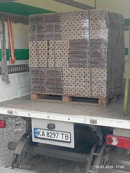 Паливні брикети Піні Кей 100 % ДУБ ( Pini Kay ) Доставка.