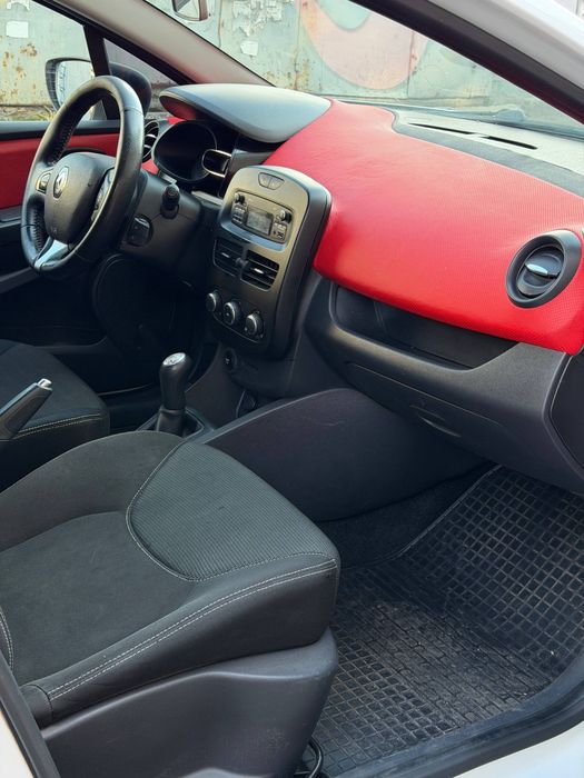 Renault Clio 2015 1.5 Diesel