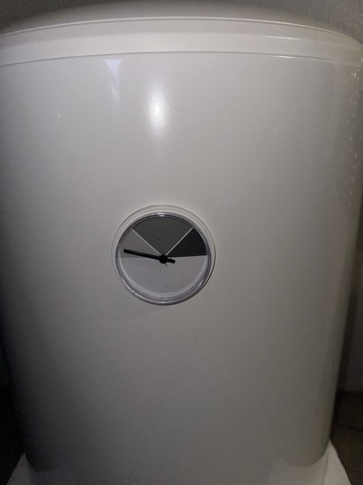 Cilindro termoacumulador elétrico Equation