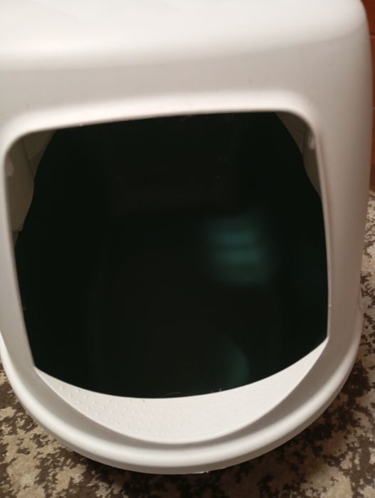 Дом туалет для котов и собак