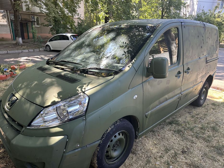 Авто для ЗСУ Продам бус Peugeot expert 2007.1.6 TDI