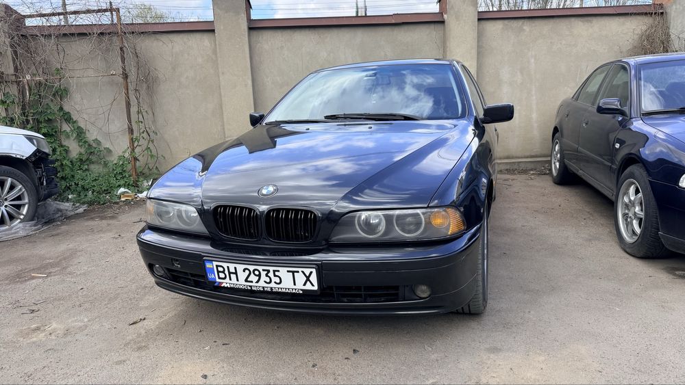 Продам BMW e39 2.5