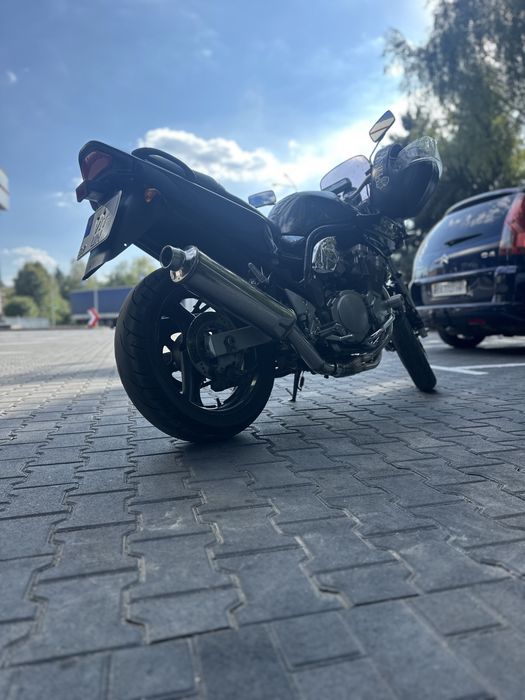 продаю мотоцикл Suzuki