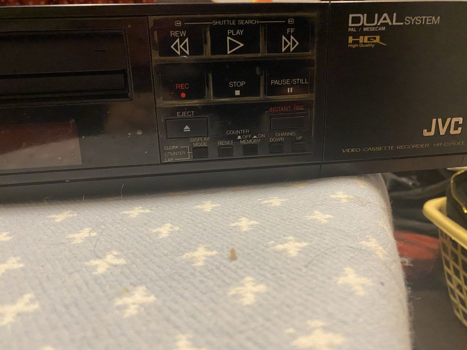 JVC HR-D150EE magnetowid