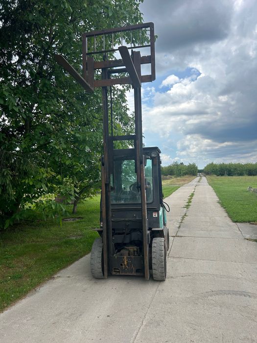 Wózek Widłowy Yale 2000r. 2.5T. gaz