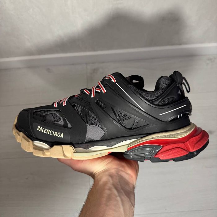 Balenciaga Track Black/Red/Cream: 4 699 грн. - Кроссовки для