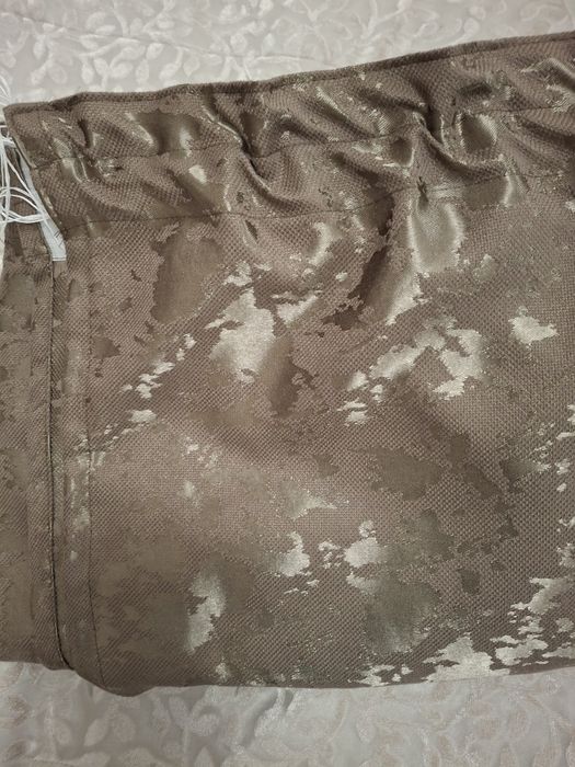 Штори готові нові,  мрамор!! 2шт. 1.50м.  ×2.50 висота