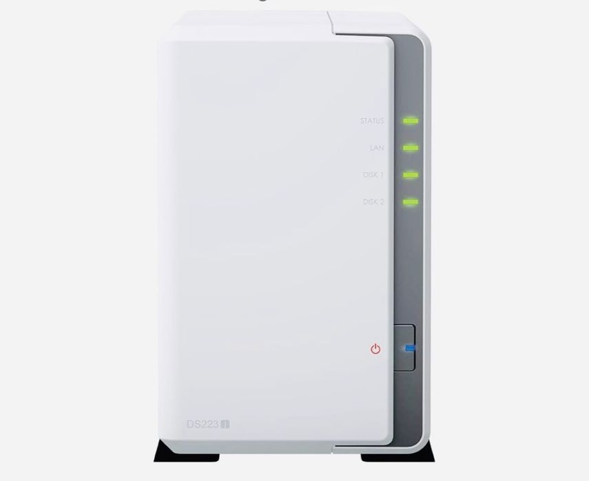 Synology DS223j (Novo)+ 2 hard disks 1TB (1 ano)