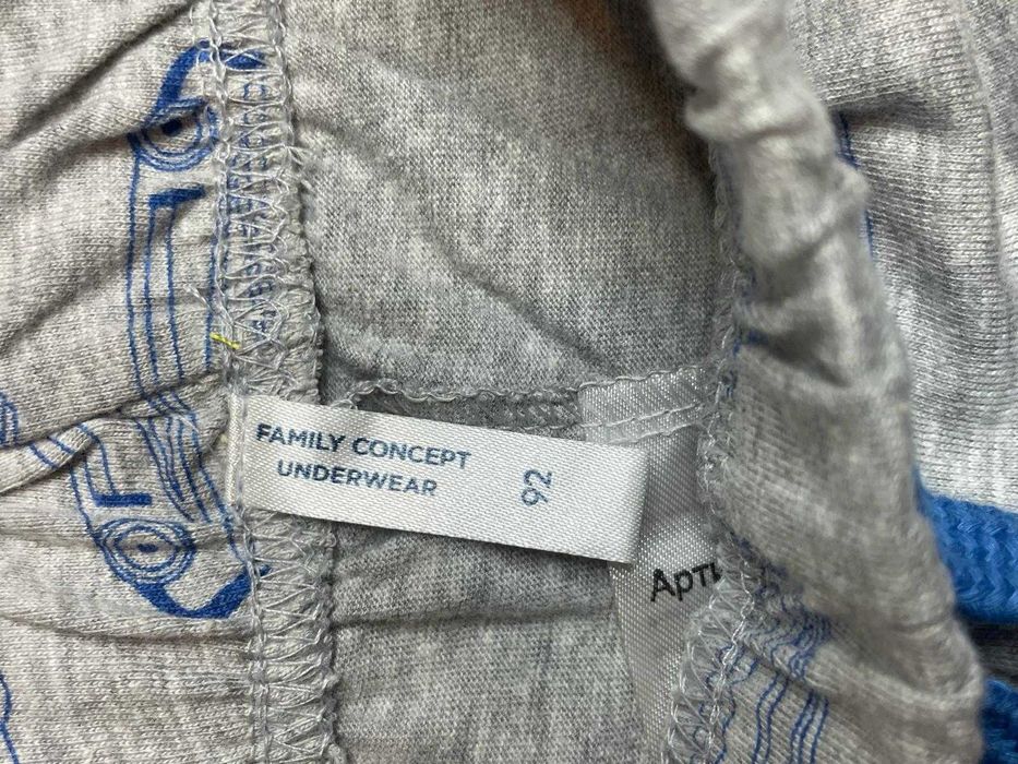 Szare spodenki Auta rozm.92