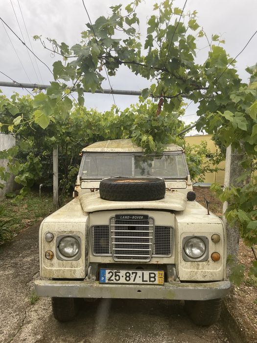 Land Rover regular serie III 76