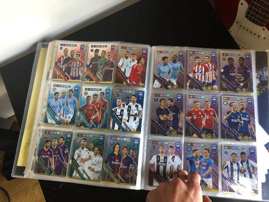 Album Fifa 2019 80% Komplet