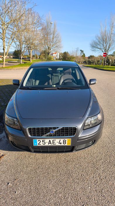 Volvo S40 II 2.0 D