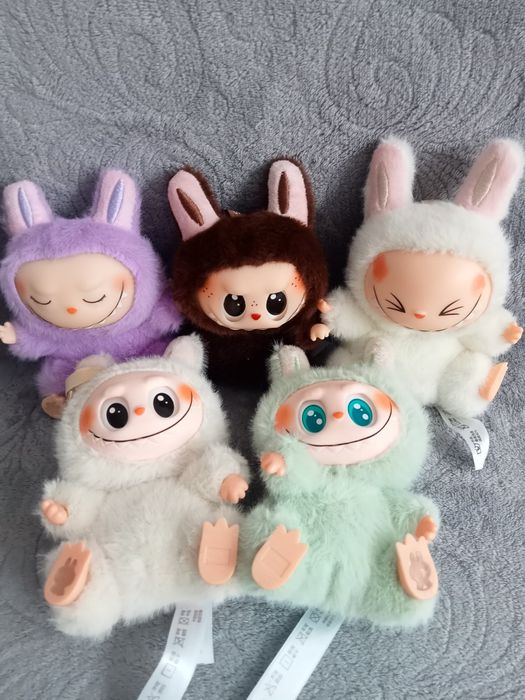 Тренд! Брелок на сумочку Лабубу