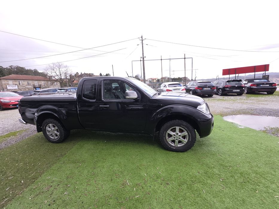 Nissan Navara 2.5cc  190 CV