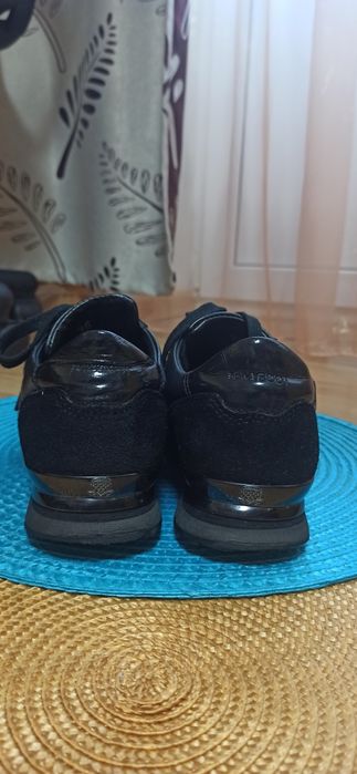 Продам шкіряні кросівки Naviboot.