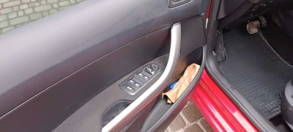 Продам власний Peugeot 308, 2011 р., автомат