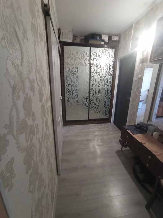 Продаж 1-кімнатної квартири пр. Червоної калини,38/10, Троєщина