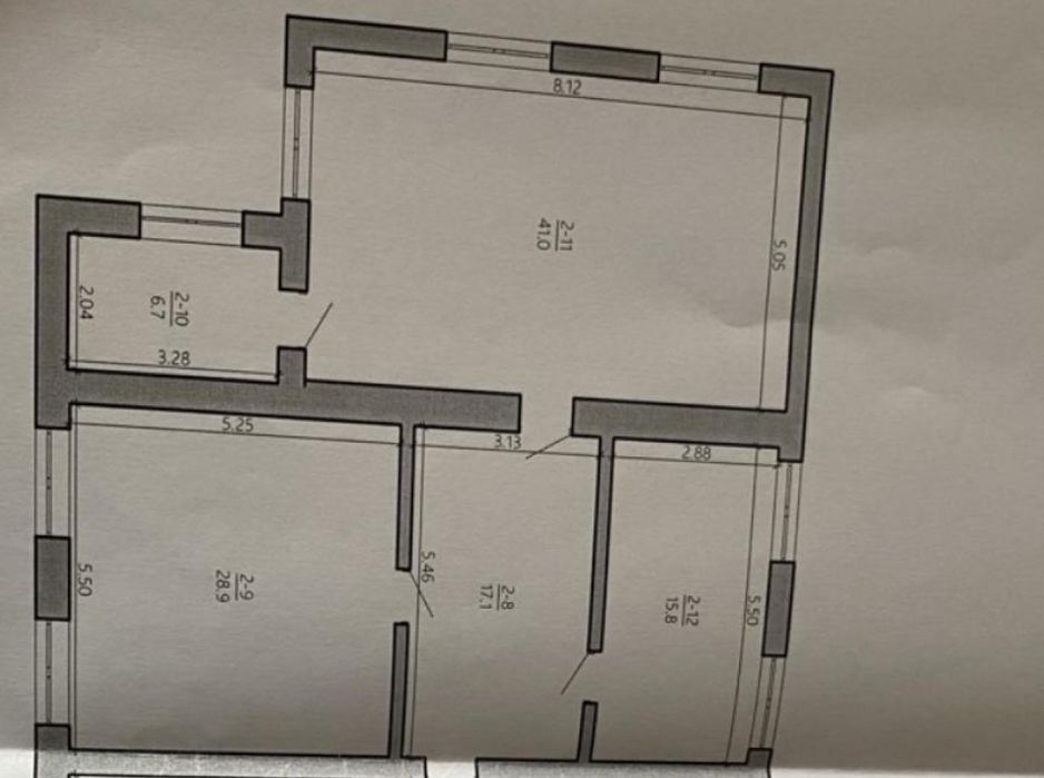 Офіс в центрі міста, є паркінг. 4 кімнати
