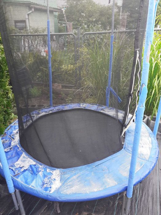 Trampolina ogrodowa