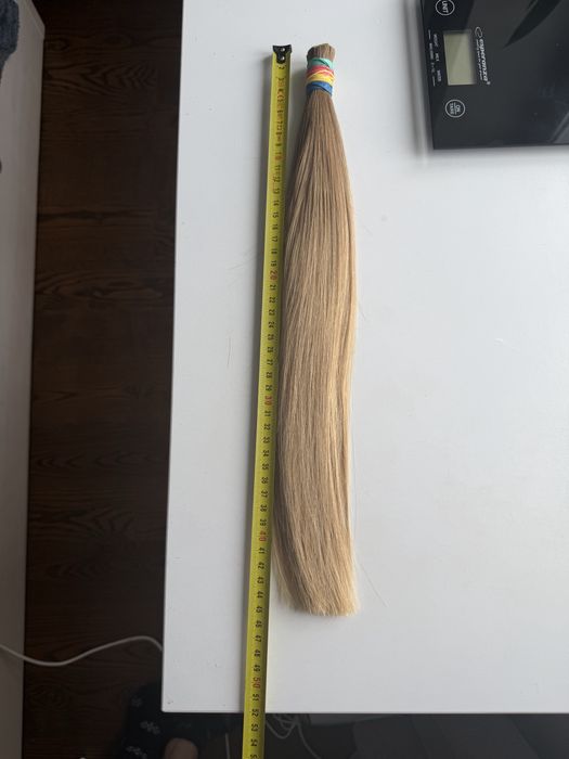 Волосся натуральне  99 гр. 45см. Ідеальні