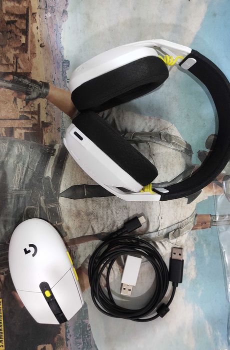 Комплект Logitech G435 та Logitech G305 SE