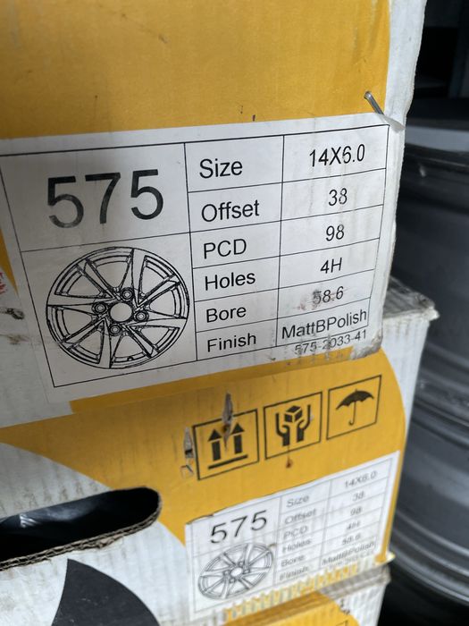 R14 4/98 новые диски Ваз