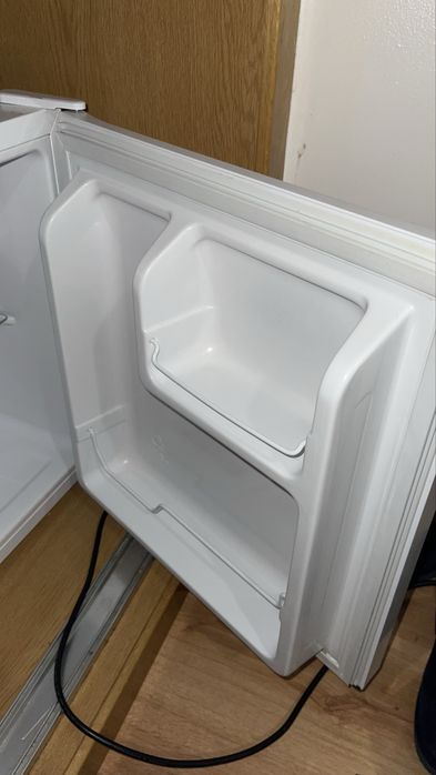 Frigobar / Mini Frigorífico KUNFT